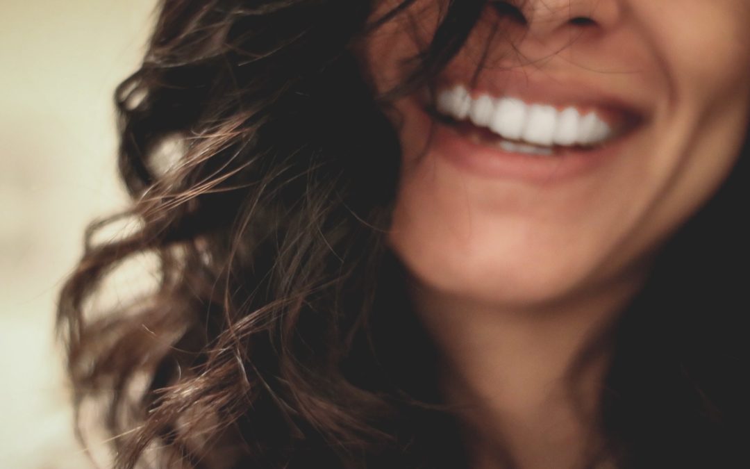 Fehlende Zähne – wie kann man am besten auffüllen?